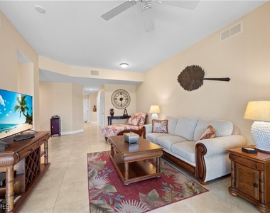 6815 Ascot Drive - Photo Thumbnail 16