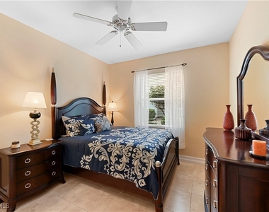 6815 Ascot Drive - Photo Thumbnail 18