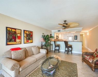 25850 Hickory Boulevard - Photo Thumbnail 4
