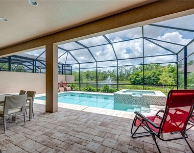 6560 Roma Way - Photo Thumbnail 17