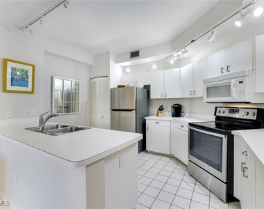 6510 Valen Way - Photo Thumbnail 2