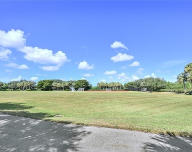 21093 Torre Del Lago Street - Photo Thumbnail 35