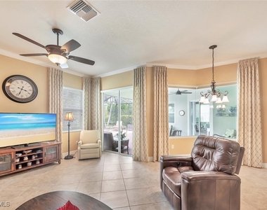 21093 Torre Del Lago Street - Photo Thumbnail 11