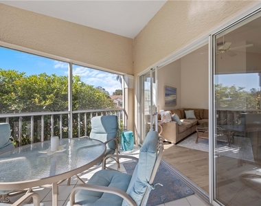 8415 Excalibur Circle - Photo Thumbnail 21