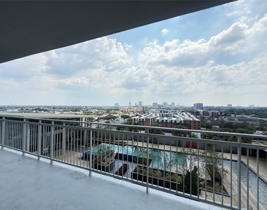 3300 Main St - Photo Thumbnail 11