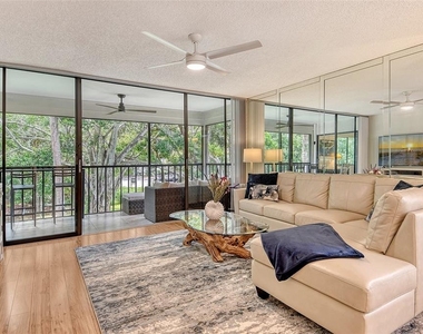 3269 Cross Creek Drive - Photo Thumbnail 7