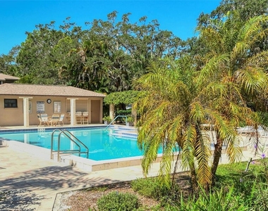 3269 Cross Creek Drive - Photo Thumbnail 19