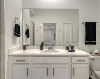 17655 Opal Sand Drive - Photo Thumbnail 28