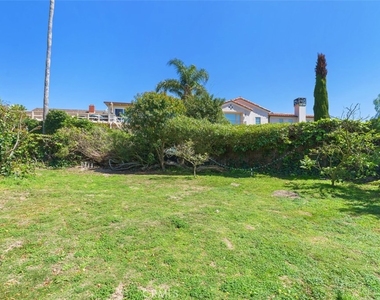 3068 Zell Drive - Photo Thumbnail 29