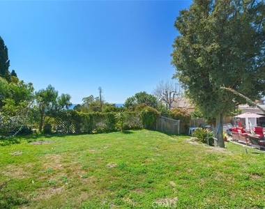 3068 Zell Drive - Photo Thumbnail 31
