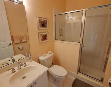 204 Shelley Lane - Photo Thumbnail 21