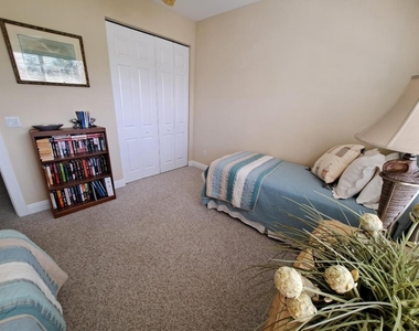 204 Shelley Lane - Photo Thumbnail 19