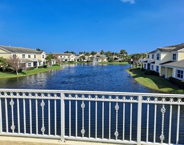 204 Shelley Lane - Photo Thumbnail 1