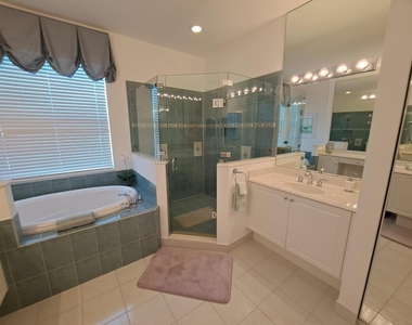 204 Shelley Lane - Photo Thumbnail 13