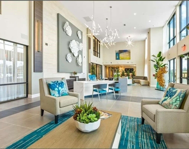 7204 Town Center Boulevard - Photo Thumbnail 8
