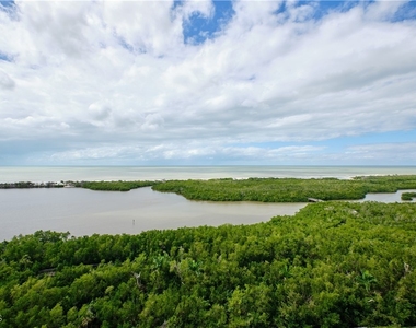 5550 Heron Point Drive - Photo Thumbnail 33