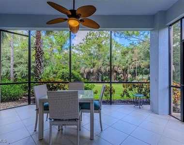 7837 Hawthorne Drive - Photo Thumbnail 2