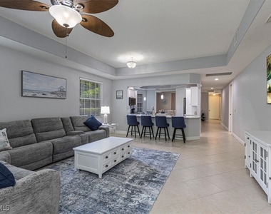 7837 Hawthorne Drive - Photo Thumbnail 3
