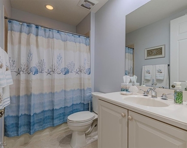 7837 Hawthorne Drive - Photo Thumbnail 20