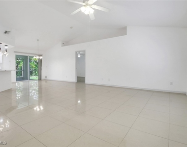 765 Aprile Avenue S - Photo Thumbnail 11
