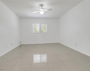 765 Aprile Avenue S - Photo Thumbnail 14