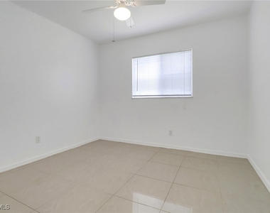 765 Aprile Avenue S - Photo Thumbnail 21