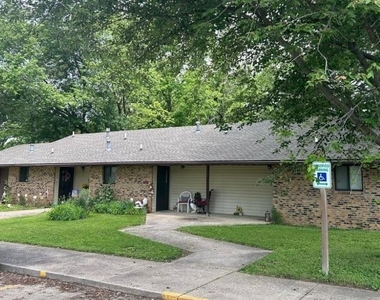 2601 Upchurch St - Photo Thumbnail 2