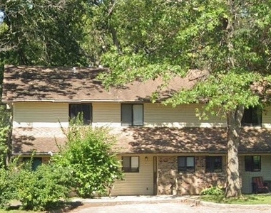 2601 Upchurch St - Photo Thumbnail 3