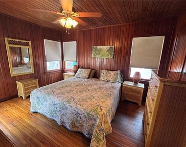 5 82nd Avenue - Photo Thumbnail 27