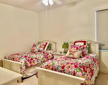 3304 Sunset Key Circle - Photo Thumbnail 25