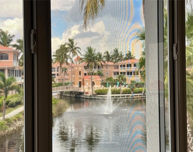 3304 Sunset Key Circle - Photo Thumbnail 3