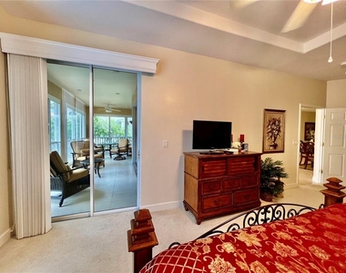 3304 Sunset Key Circle - Photo Thumbnail 18