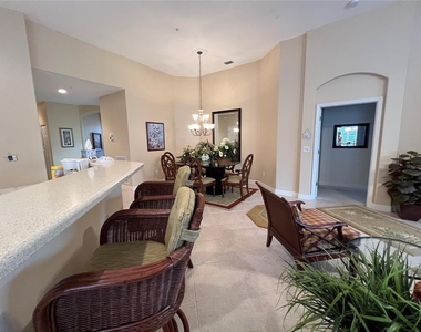 3304 Sunset Key Circle - Photo Thumbnail 10