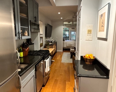 290 West 12th Street - Photo Thumbnail 1