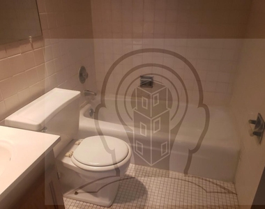452 W Aldine Ave. - Photo Thumbnail 9
