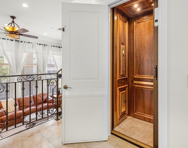 514 N Birch Road - Photo Thumbnail 22