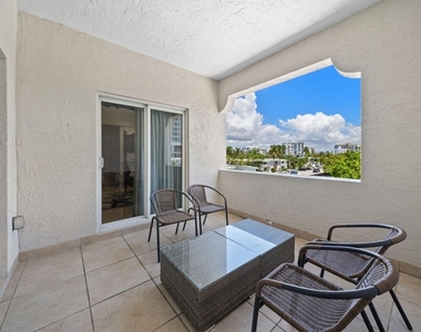 514 N Birch Road - Photo Thumbnail 27