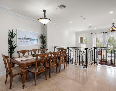 514 N Birch Road - Photo Thumbnail 10