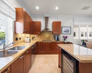 514 N Birch Road - Photo Thumbnail 4