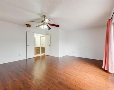 2929 Big Oaks Drive - Photo Thumbnail 18