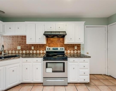 2929 Big Oaks Drive - Photo Thumbnail 2