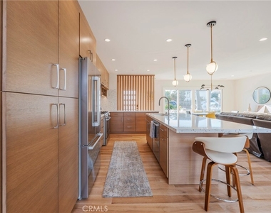33792 Chula Vista Avenue - Photo Thumbnail 6