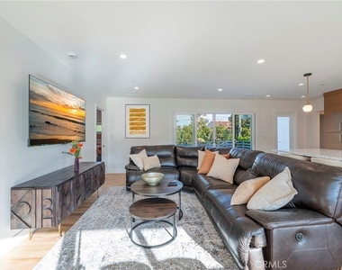 33792 Chula Vista Avenue - Photo Thumbnail 11