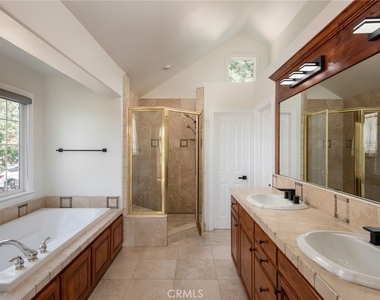 1477 Sequoia Drive - Photo Thumbnail 10