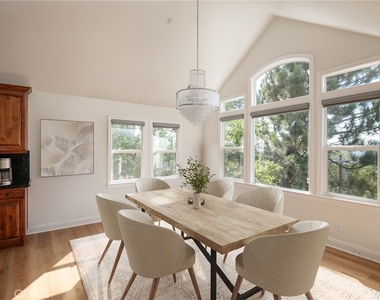 1477 Sequoia Drive - Photo Thumbnail 3