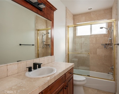 1477 Sequoia Drive - Photo Thumbnail 15