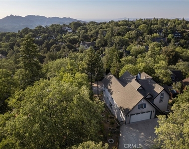1477 Sequoia Drive - Photo Thumbnail 21