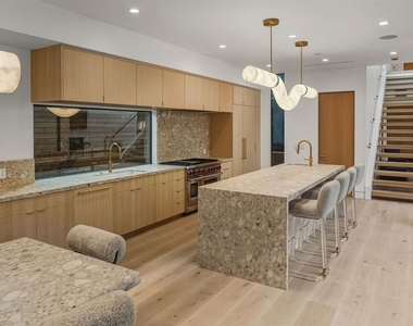 738 Palms Boulevard - Photo Thumbnail 17