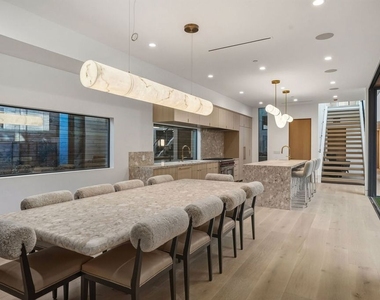 738 Palms Boulevard - Photo Thumbnail 12