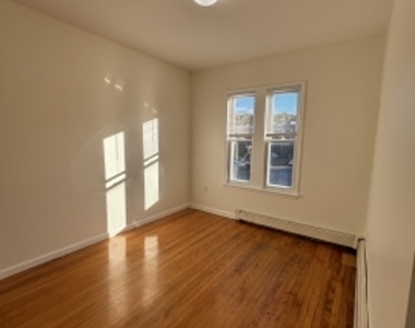 1400 Commonwealth Ave - Photo Thumbnail 16